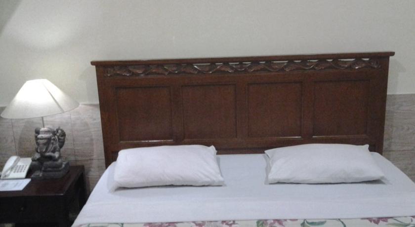 Oyo 2334 Melka Excelsior Hotel Singaraja Esterno foto