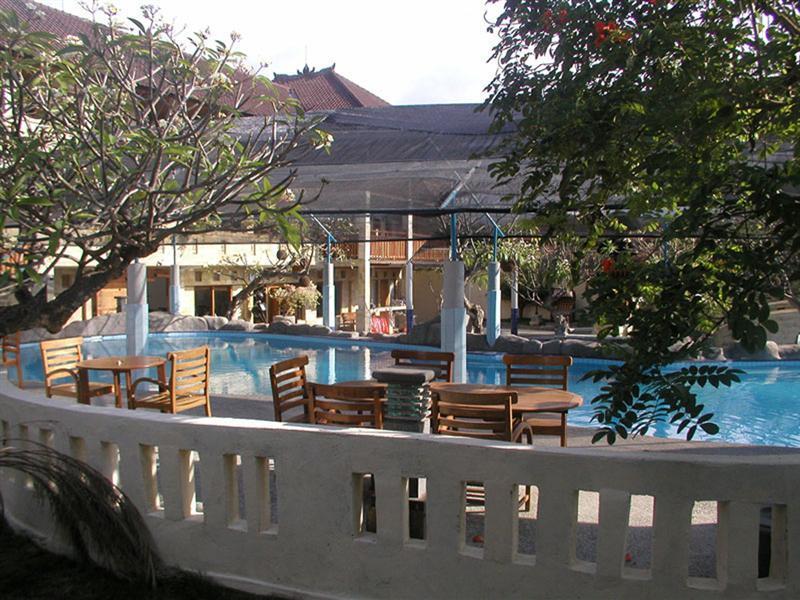 Oyo 2334 Melka Excelsior Hotel Singaraja Esterno foto