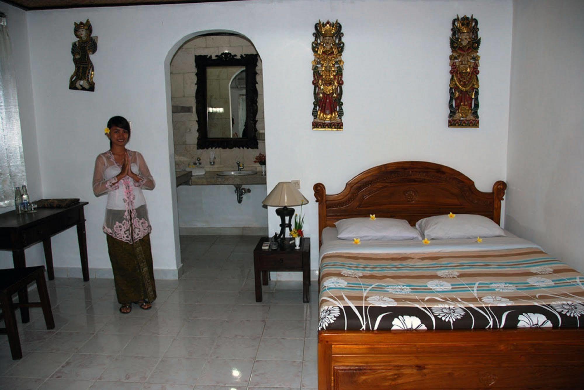 Oyo 2334 Melka Excelsior Hotel Singaraja Esterno foto
