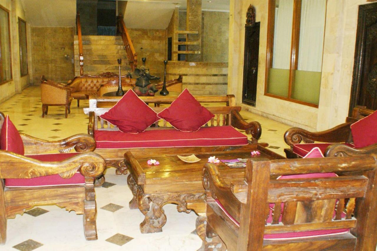 Oyo 2334 Melka Excelsior Hotel Singaraja Esterno foto