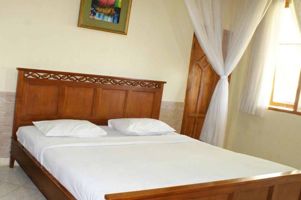 Oyo 2334 Melka Excelsior Hotel Singaraja Esterno foto